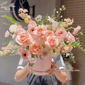 Hộp hoa màu hồng ngọt ngào_Tình yêu pha lê_HH11