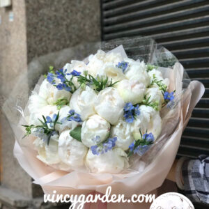 Bó hoa mẫu đơn trắng cao cấp ngọc ngà_Bó hoa cao cấp tặng sinh nhật đẹp tại quận Ba Đình_MĐ2