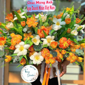 Giỏ hoa tulip hà lan cam trắng rạng rỡ , tươi trẻ _VC13